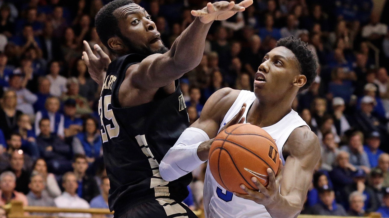 Barrett scores 28, No. 4 Duke outlasts Wake Forest 71-70