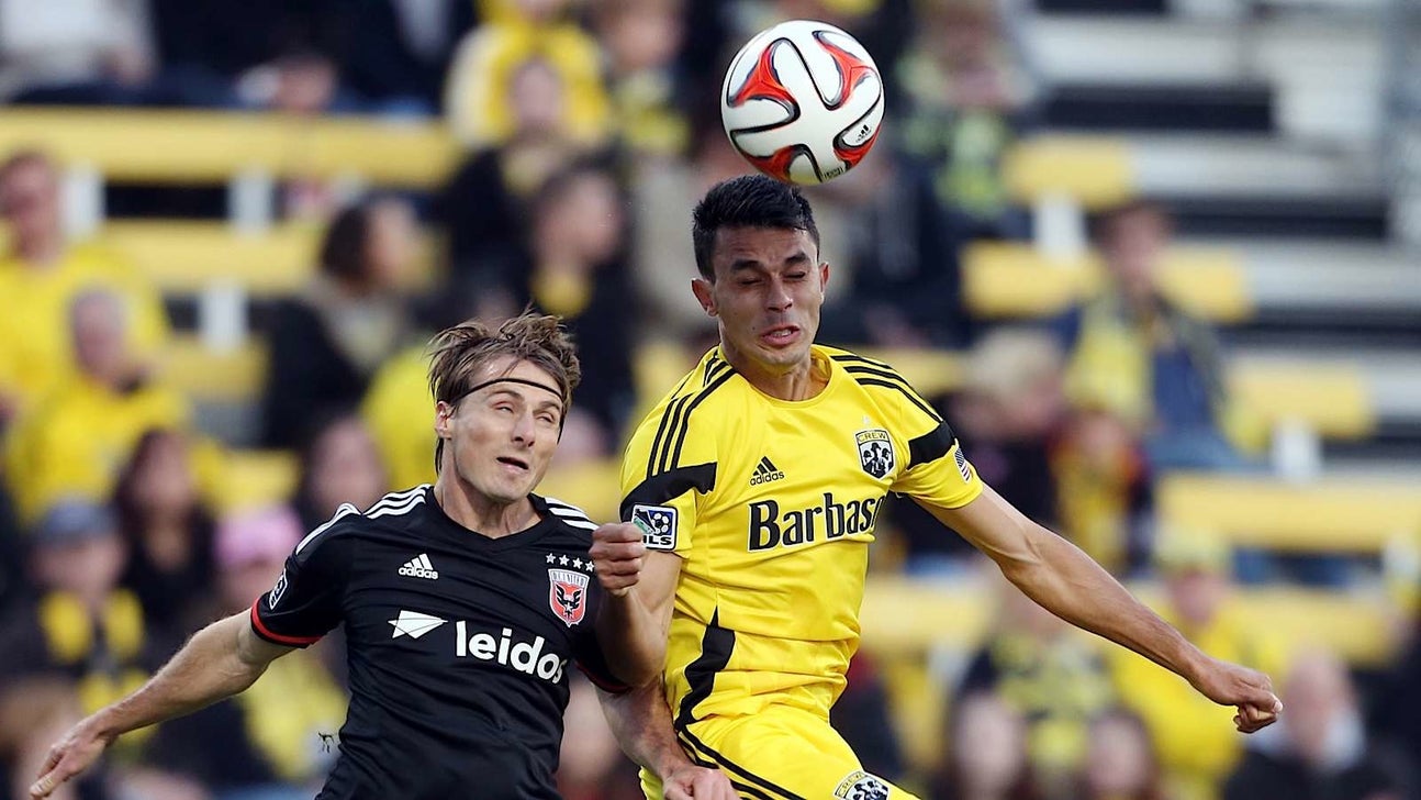 Jimenez scores in 90th and Crew tie United 1-1
