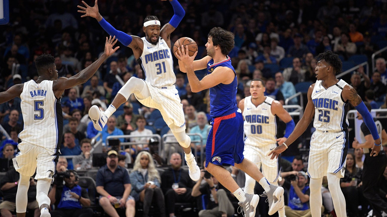Williams scores 28 as Clippers rout Magic 120-95