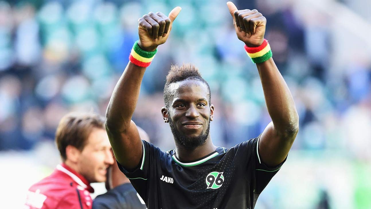 Hannover's Salif Sane's Bicycle kick GOLAZO secures draw against Wolfsburg