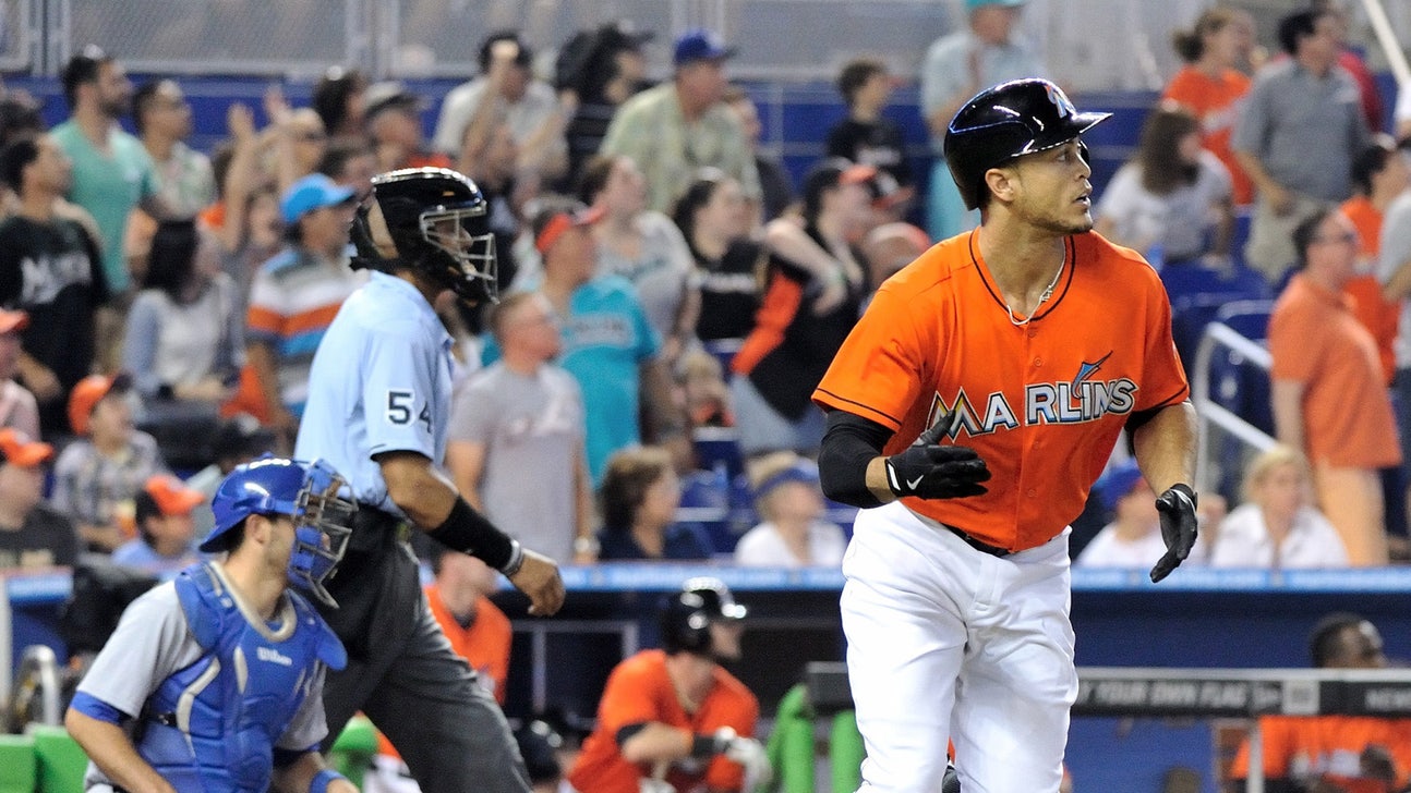 Jeff Baker's ninth-inning RBI double lifts Marlins