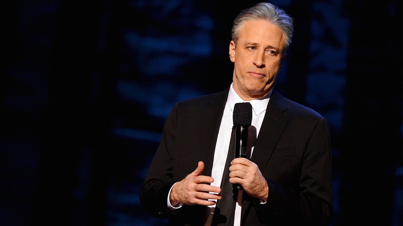 Jon Stewart to play host to WWE SummerSlam