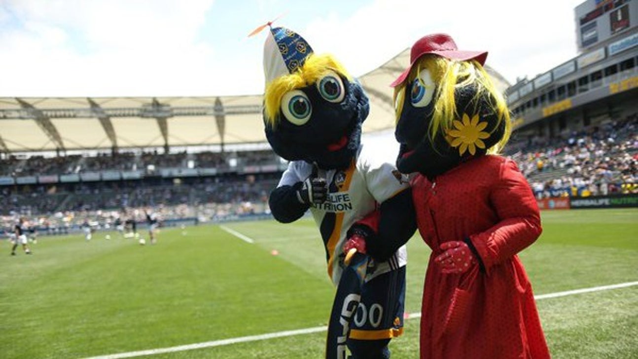 The LA Galaxy's mascot brought his mom to the match for Mother's Day