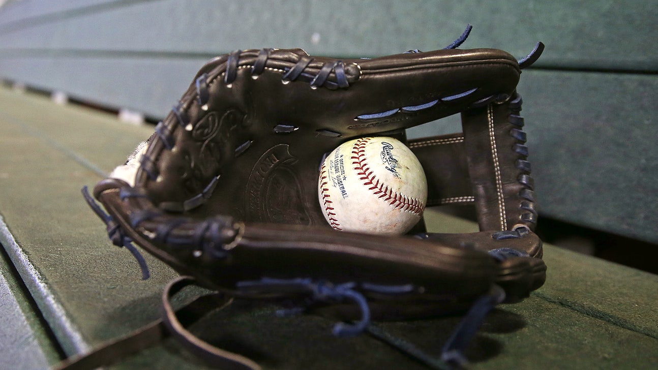 Colorado high school wins state semifinal on hidden-ball trick