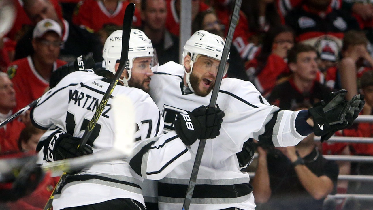 Kings stun Blackhawks, advance to Stanley Cup Final with OT win