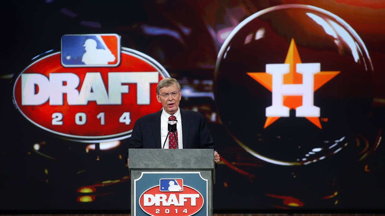 Astros select high school lefty Aiken with No. 1 overall pick in MLB Draft
