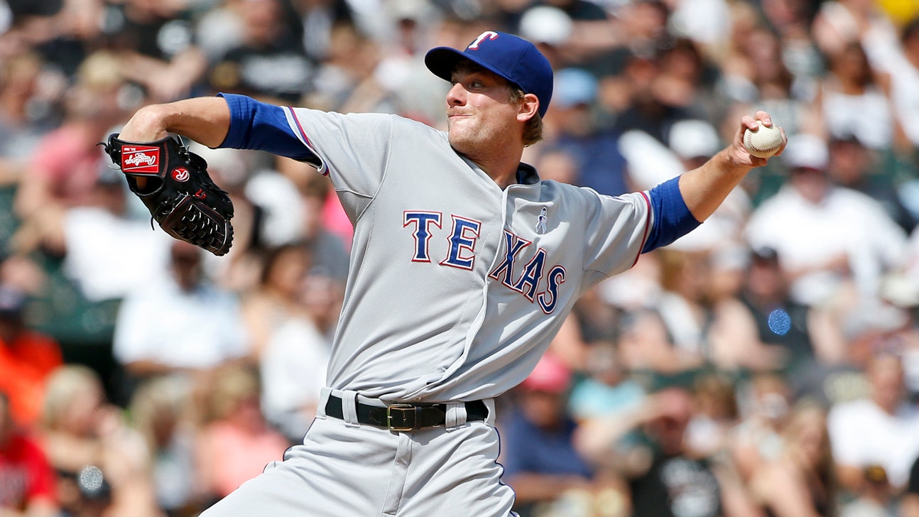 Rangers designate Detwiler for assignment, bring up Mendez