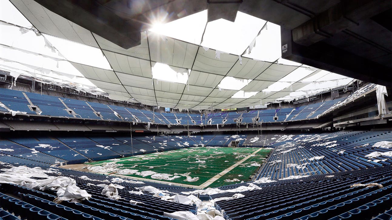 BMX rider takes obstacle-course tour through Pontiac Silverdome