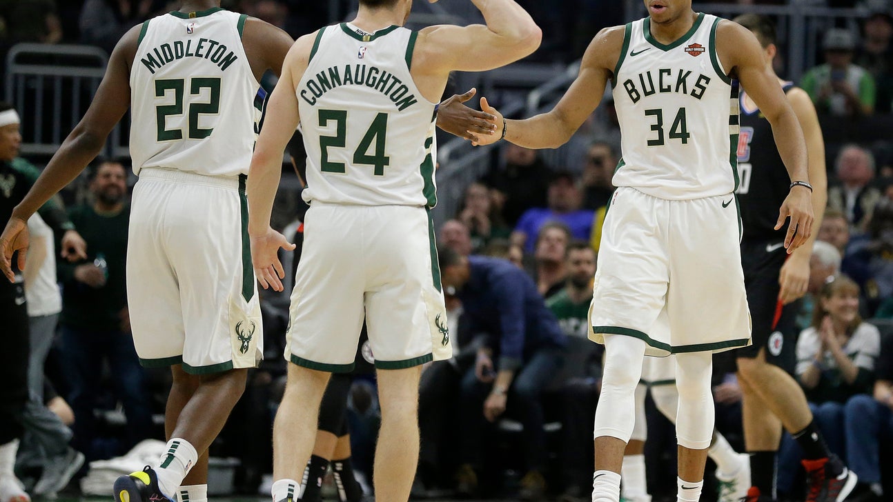 Bucks clip Clippers, but Antetokounmpo injured