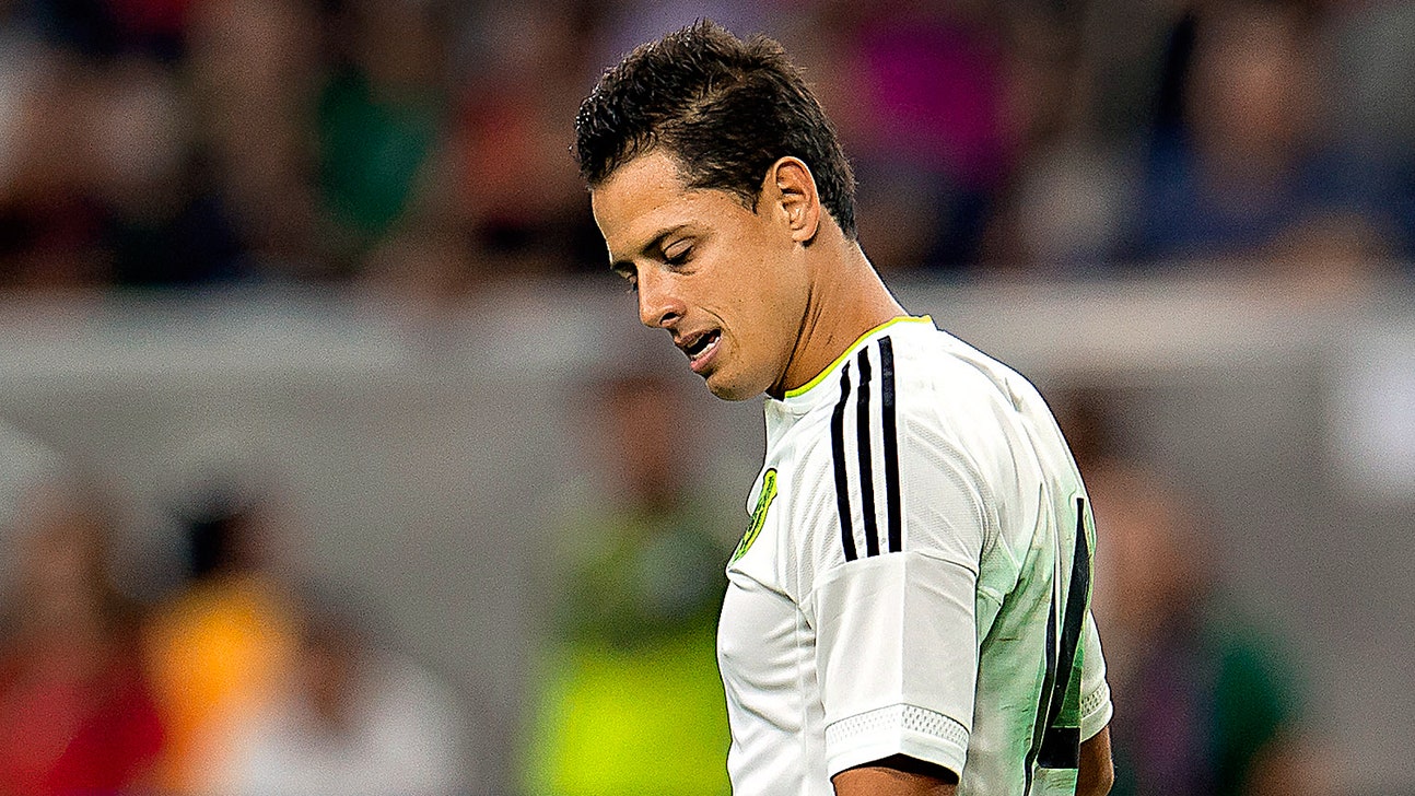Mexico's news satire 'El Deforma' takes aim at Javier Hernandez's injury, club situation