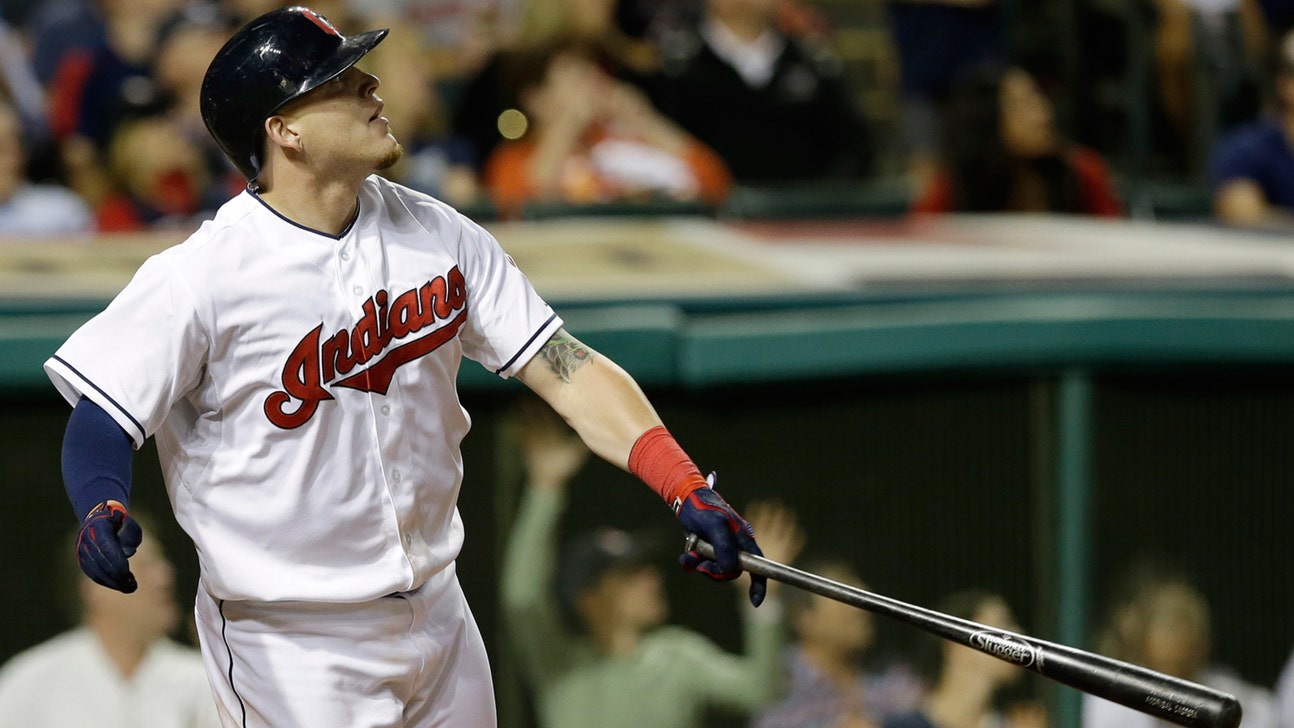 Tribe C Roberto Perez shares a Mother's Day message
