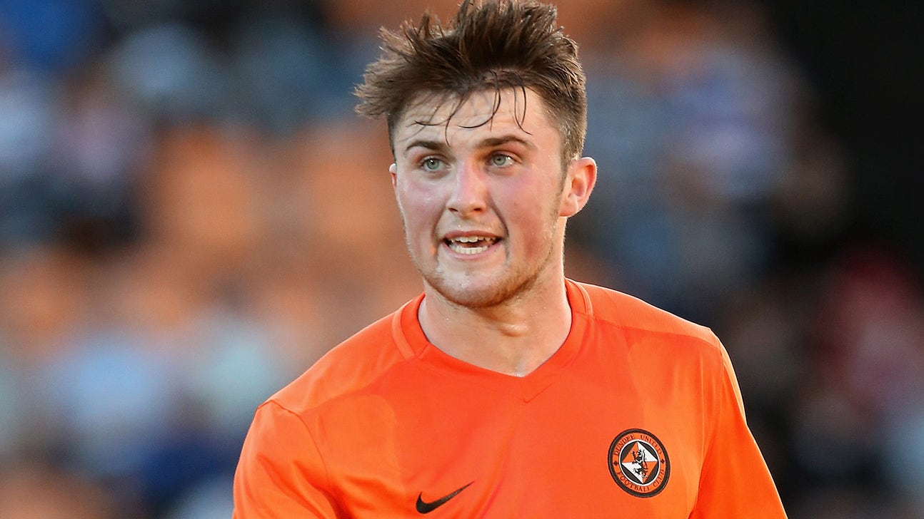 Dundee United player curls in shot from behind the goal, becomes instant sensation