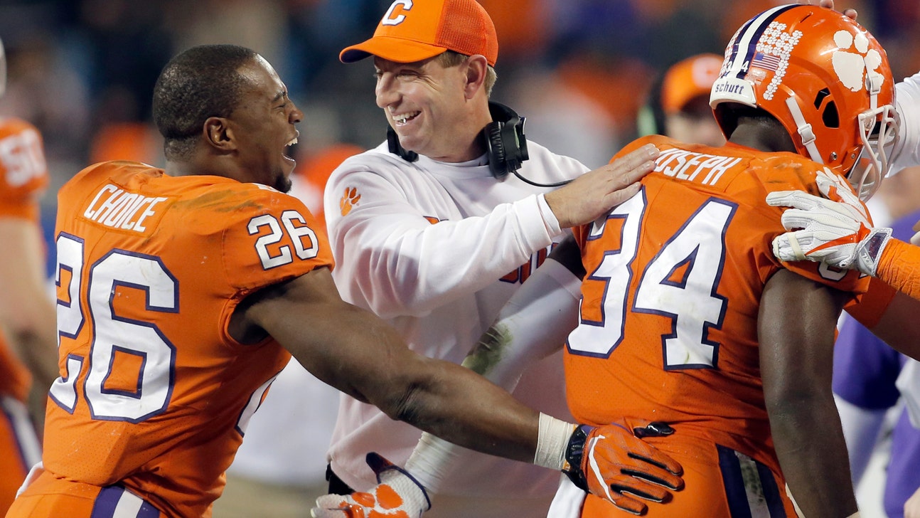 Clemson QB question: veteran Bryant or newcomer Lawrence?