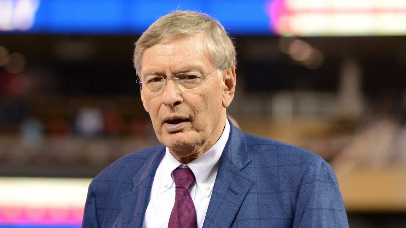 Reports: List of finalists to replace Selig as commissioner down to three