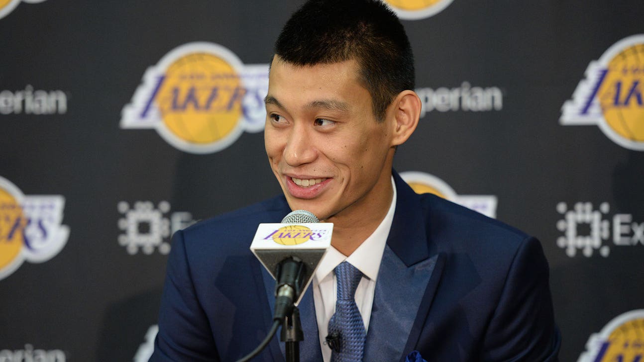 Jeremy Lin posterizes own mother on dunk cam video