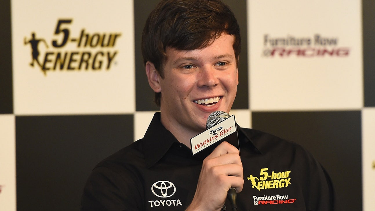 Erik Jones shows off new No. 77 ride and firesuit for 2017 season