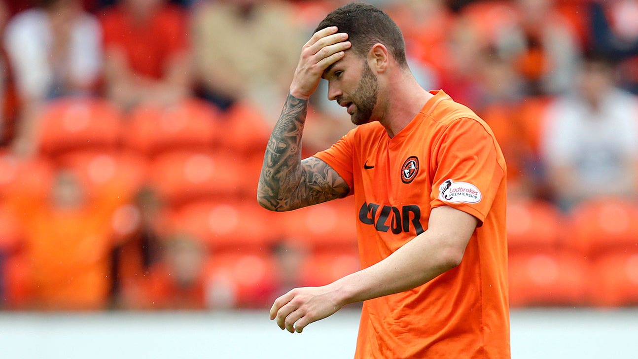Embarrassing own-goal helps Celtic defeat Dundee United