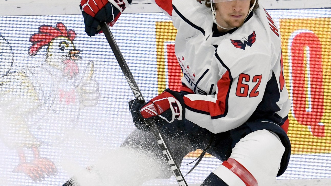 Karlsson among those choosing to stay put, avoid free agency