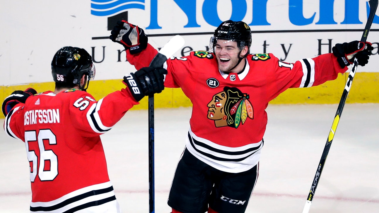 DeBrincat’s 2nd goal lifts Blackhawks past Blues in OT