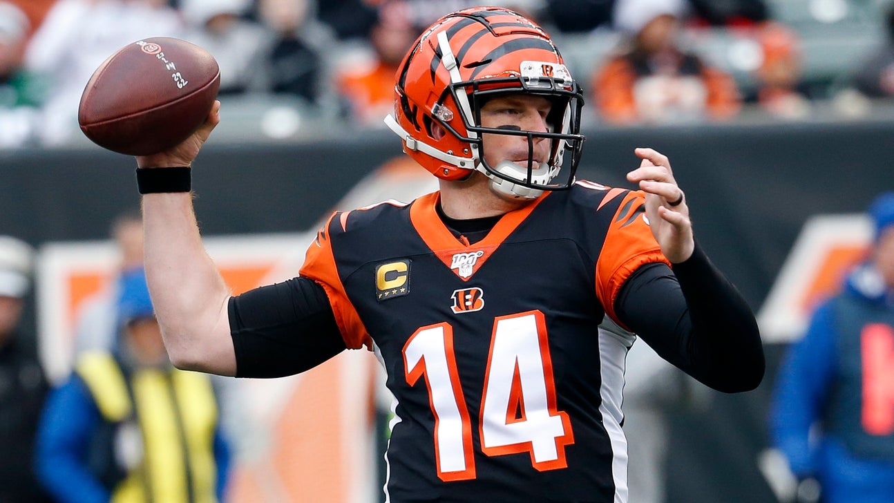 Dalton returns and leads Bengals to 1st win, 22-6 over Jets