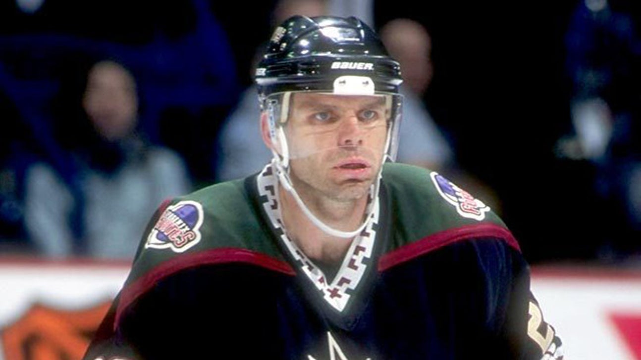 This date in FOX Sports Arizona history: Hats off to Mike Gartner