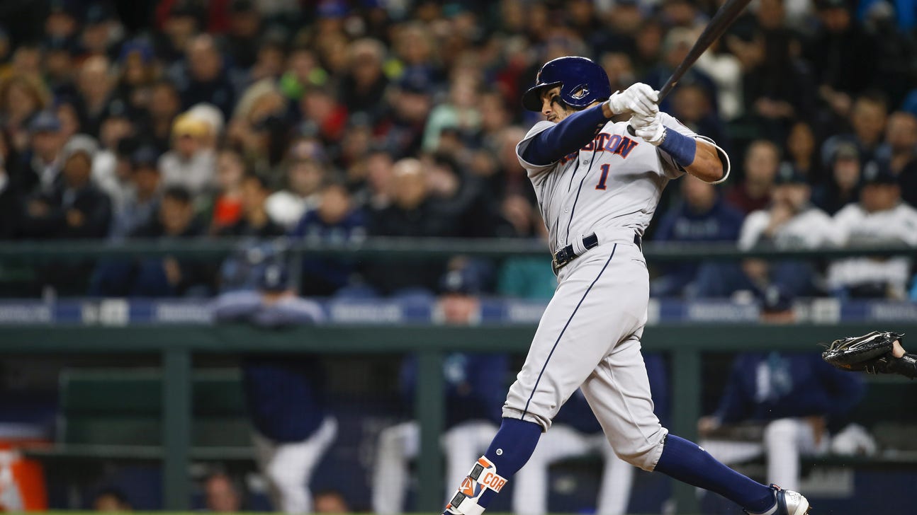 Carlos Correa Not Interested in Signing Long-Term Deal So Soon, Per Agent