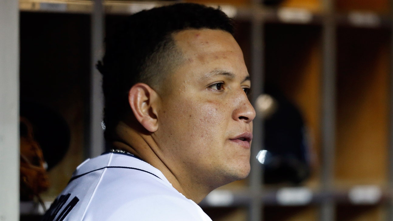 Tigers' Cabrera undergoes ankle surgery