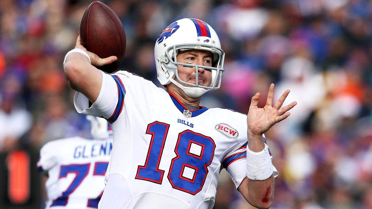 Watch Kyle Orton and Uncle Rico throw game-winning TD pass for Bills