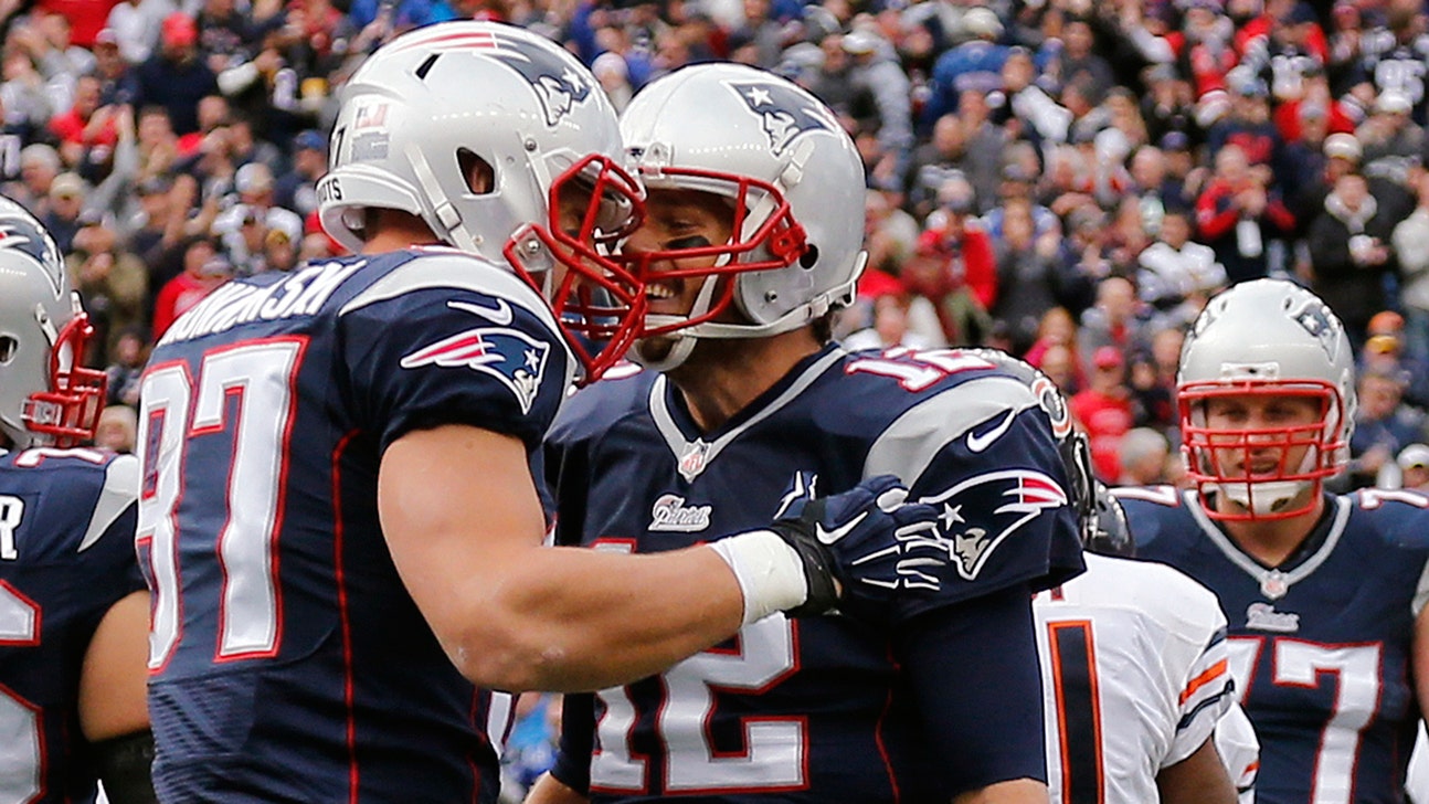 Brady tosses 5 TD passes vs. Bears