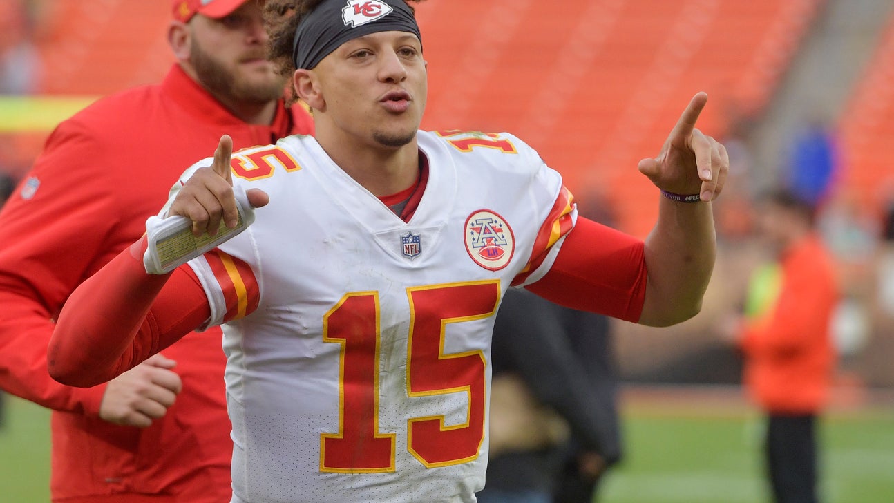 Chiefs becoming must-watch show with Mahomes under center