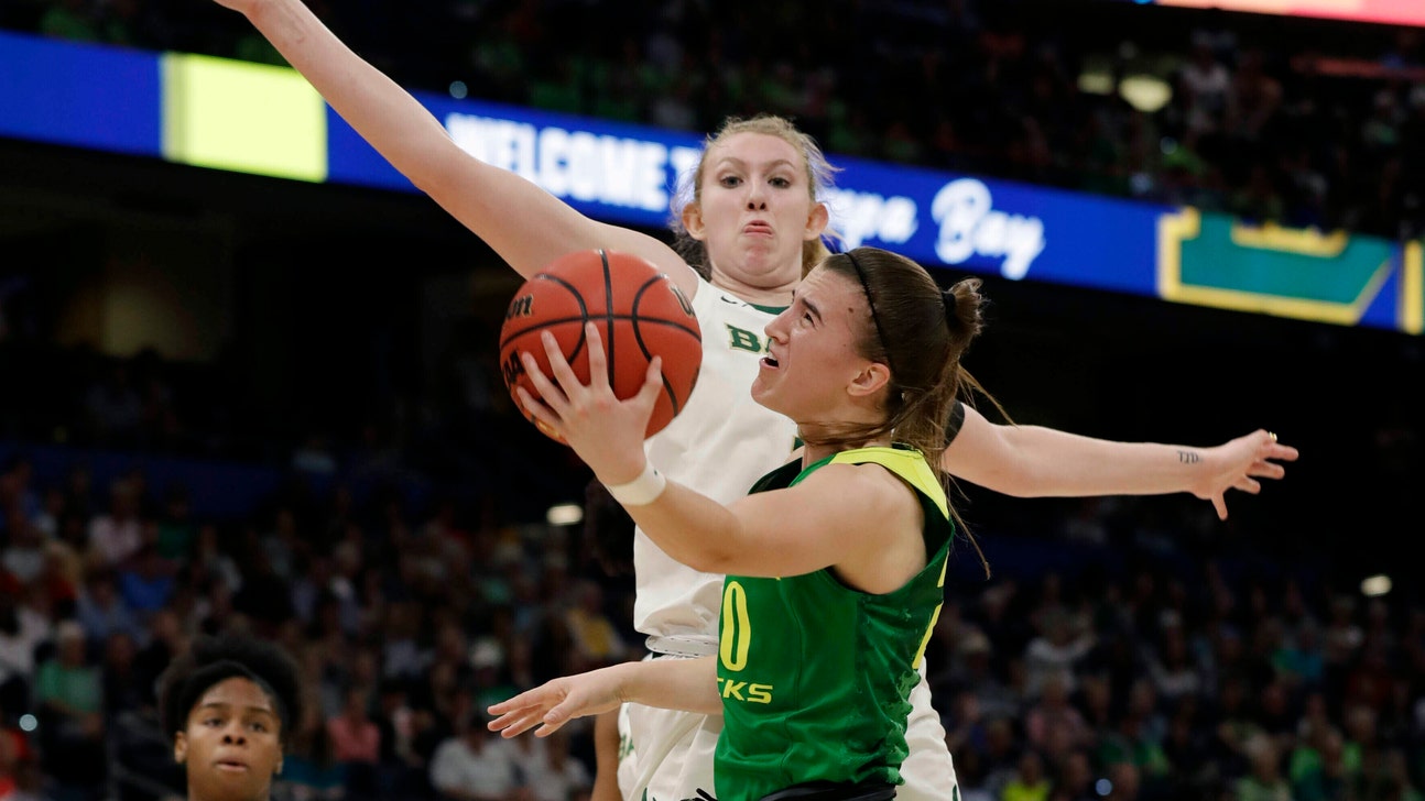 Ionescu, Cox headline AP women's preseason All-America team
