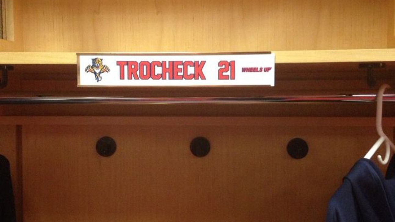 Panthers vs. Flyers sights and sounds