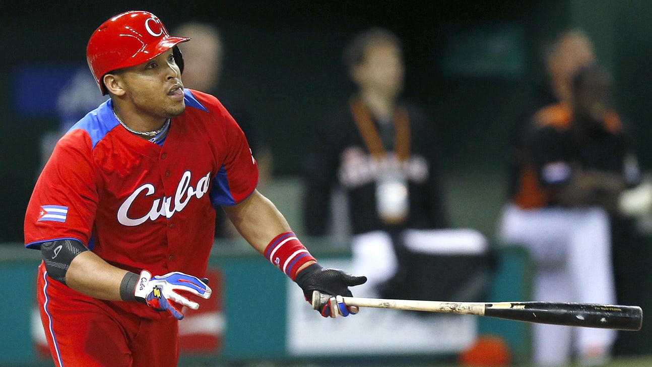 Making a Player Out of Yasmany Tomas Scouting Reports
