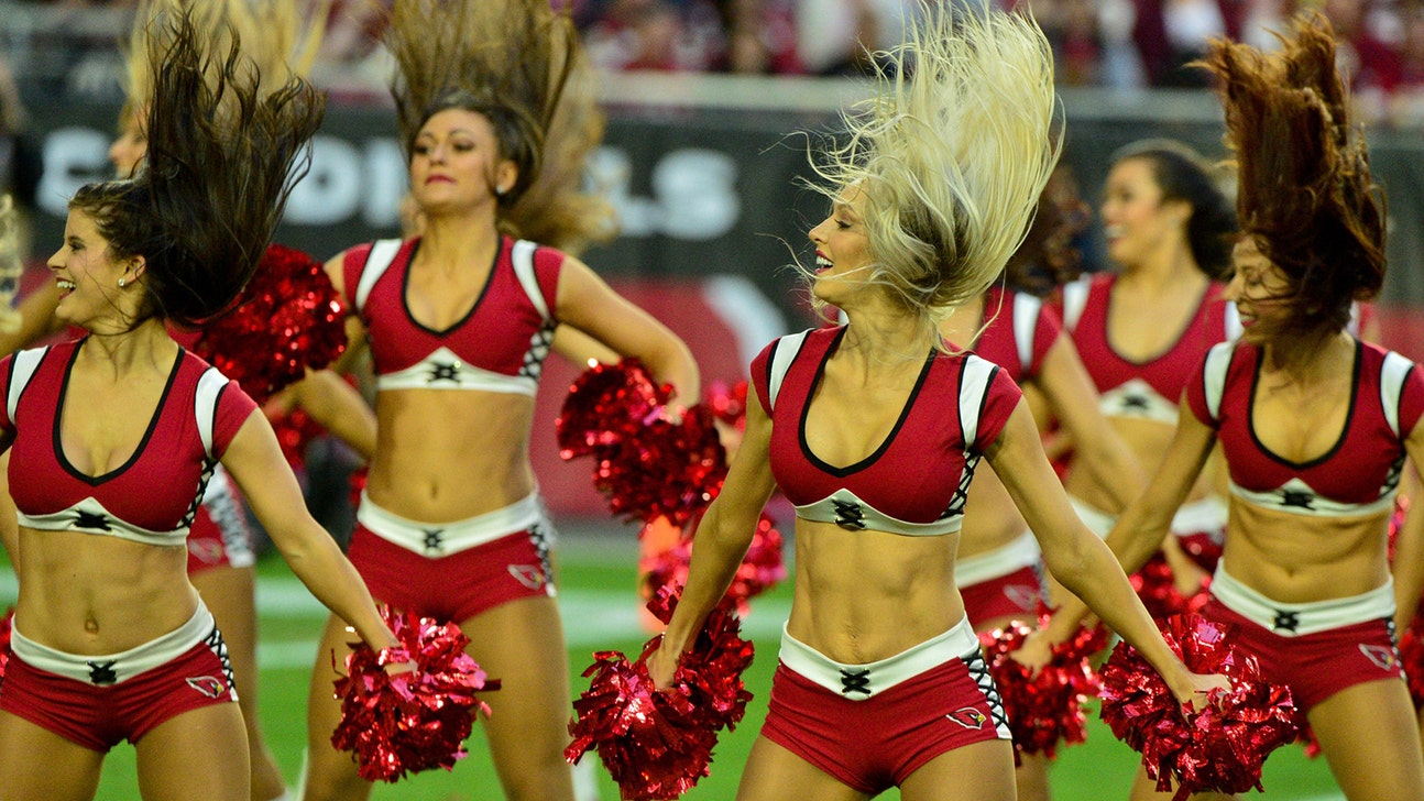 NFL cheerleaders: Week 13