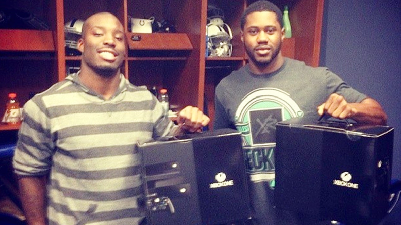 Jim Irsay bought everyone on the Indianapolis Colts an Xbox One