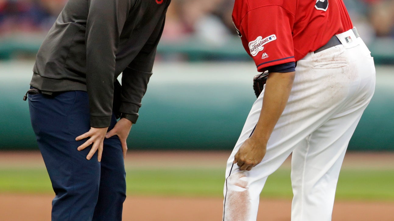 Carrasco injures knee in Indians’ 3-1 loss to Marlins