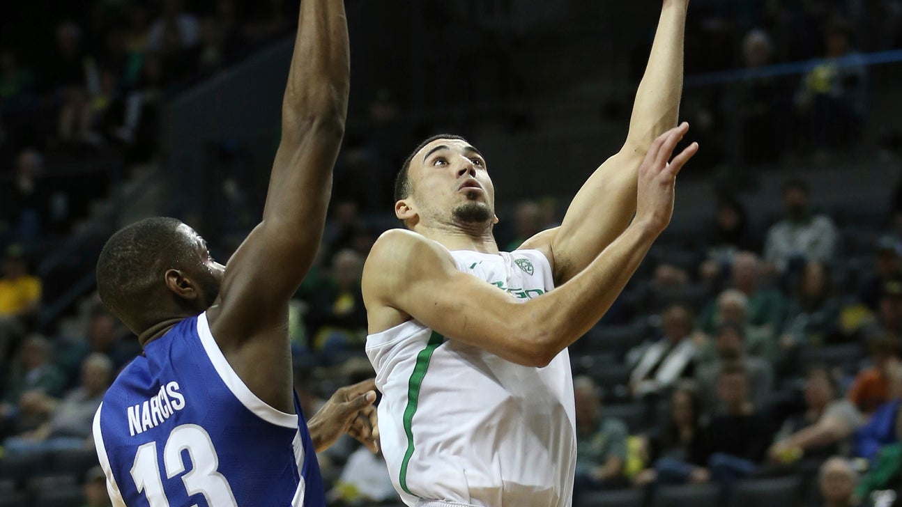 No. 14 Oregon beats Texas Arlington 67-47