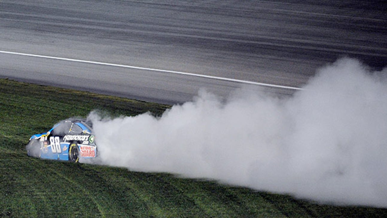 GIF It Up: Whitt Flames, Junior Smokes & Kenseth Burns Out