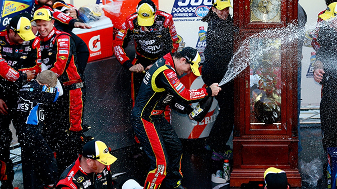Winner's Weekend: Jeff Gordon Keeps His Championship Hopes Alive