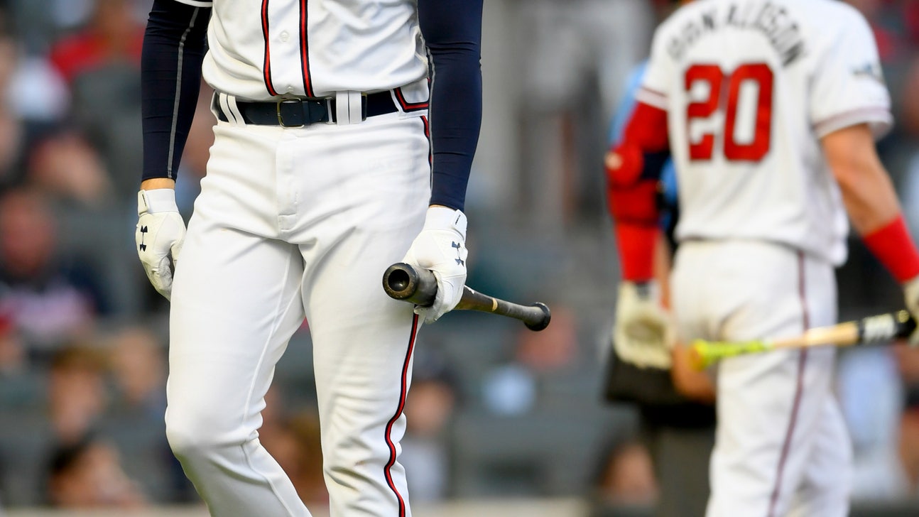Braves 1B Freeman has surgery on troublesome right elbow