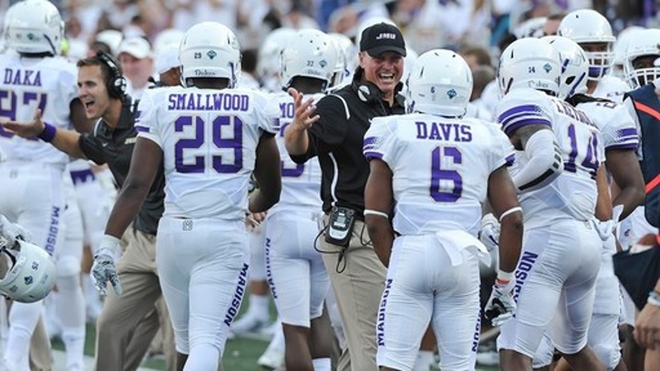 James Madison routs Sam Houston, reaches FCS semifinals (Dec 09, 2016)