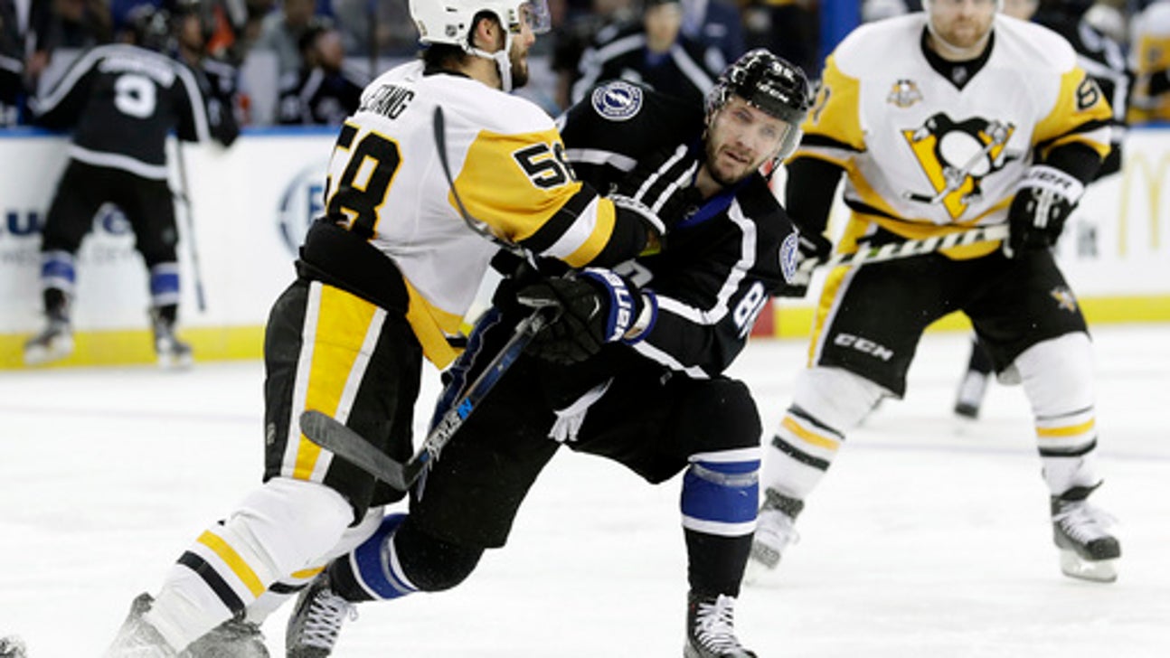Malkin, Crosby lead Penguins past Lightning 4-3 (Dec 10, 2016)
