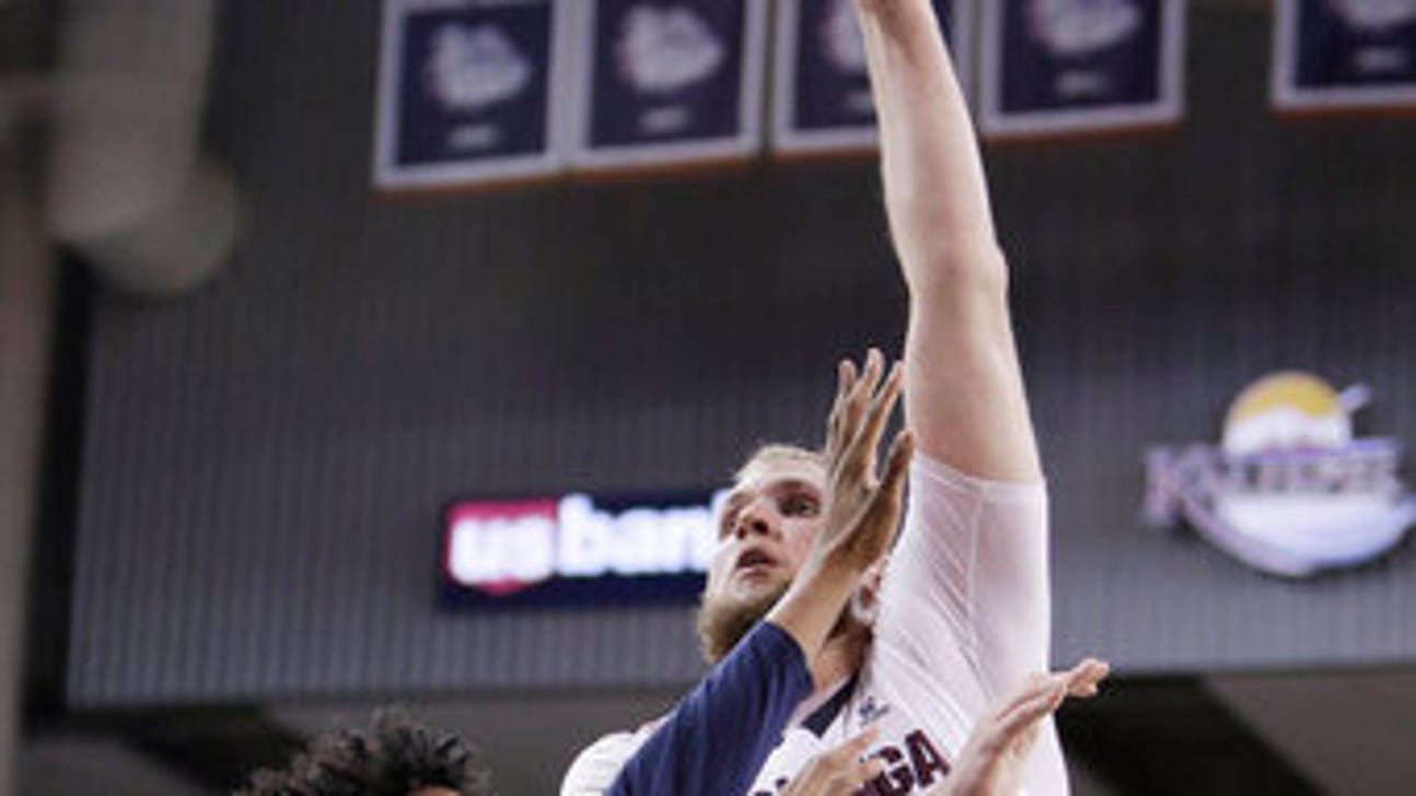 Karnowski leads No. 8 Gonzaga to 1st 10-0 start in history (Dec 10, 2016)