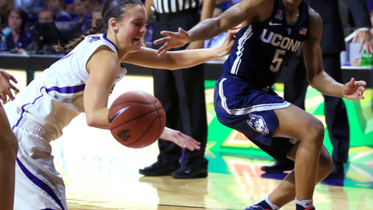 Top-ranked UConn uses big runs to down K-State, 75-58 (Dec 11, 2016)
