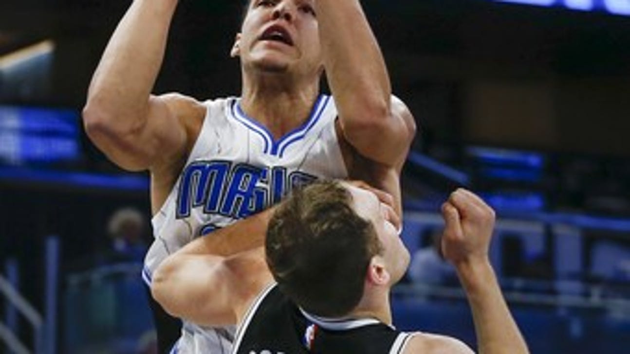 Fournier takes over late as Magic beat Nets 118-111 (Dec 16, 2016)