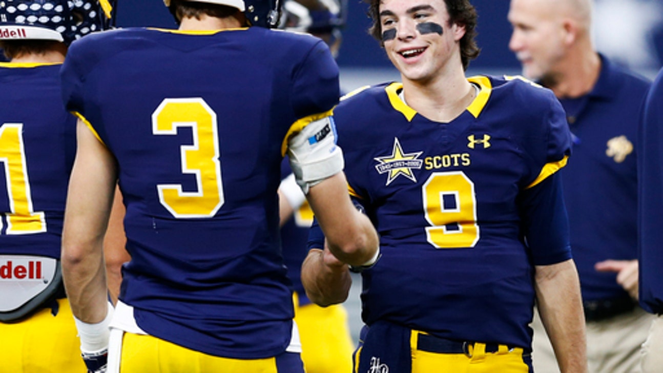 Jerry Jones' grandson leads Highland Park to 5A D-I title