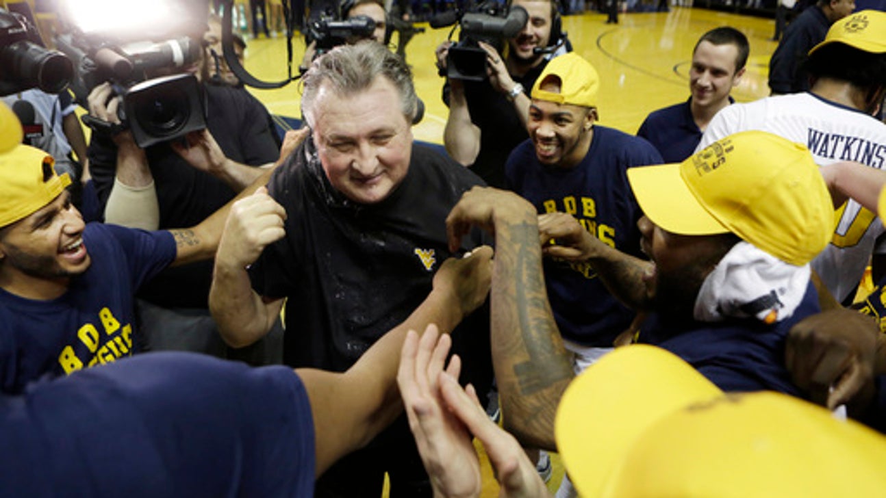 No. 12 West Virginia gets Huggins his 800th win (Dec 17, 2016)