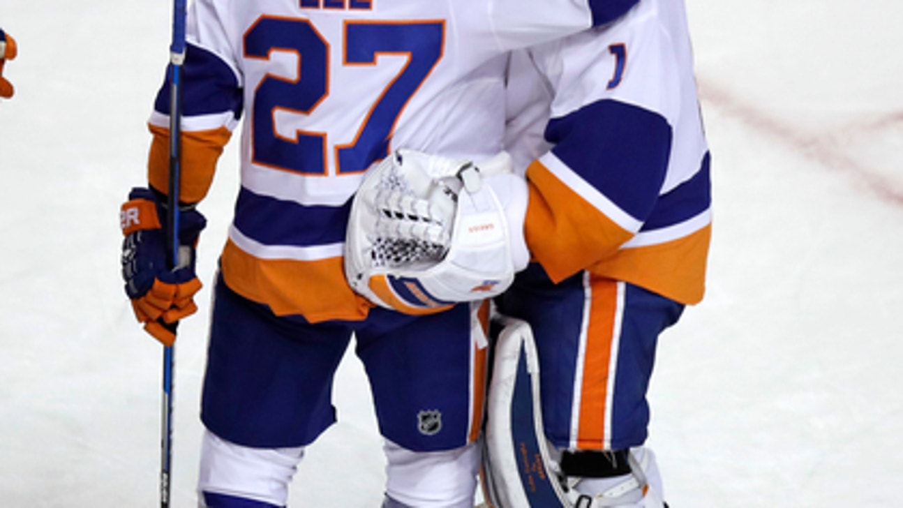 Strome helps Islanders beat Sabres 5-1 (Dec 23, 2016)