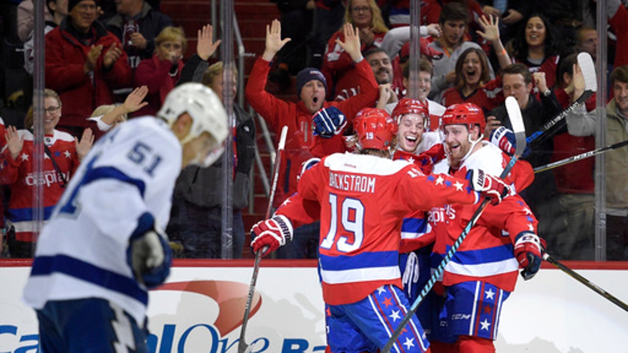 Carlson has 2 goals as Capitals shut out Lightning 4-0 (Dec 23, 2016)