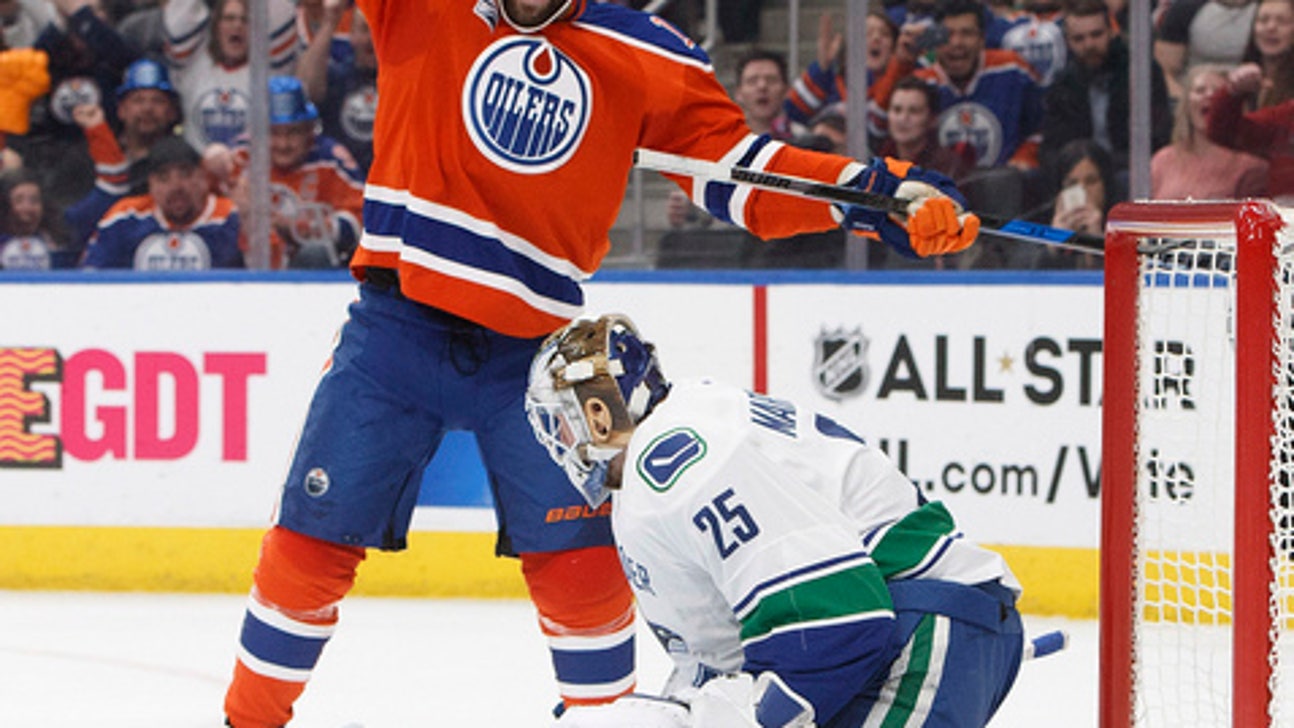 Horvat gets deciding goal in SO to lead Canucks past Oilers (Dec 31, 2016)